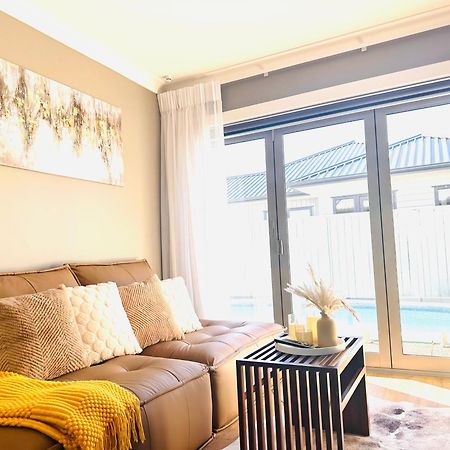 Summer Holiday 4 Bedrooms House In Hamilton With Pool And Spa Exterior foto