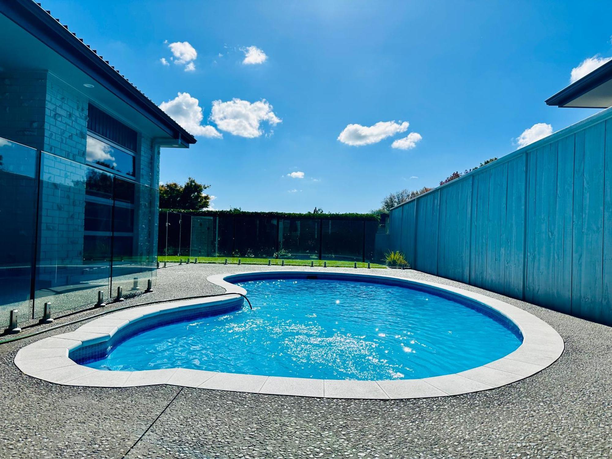 Summer Holiday 4 Bedrooms House In Hamilton With Pool And Spa Exterior foto