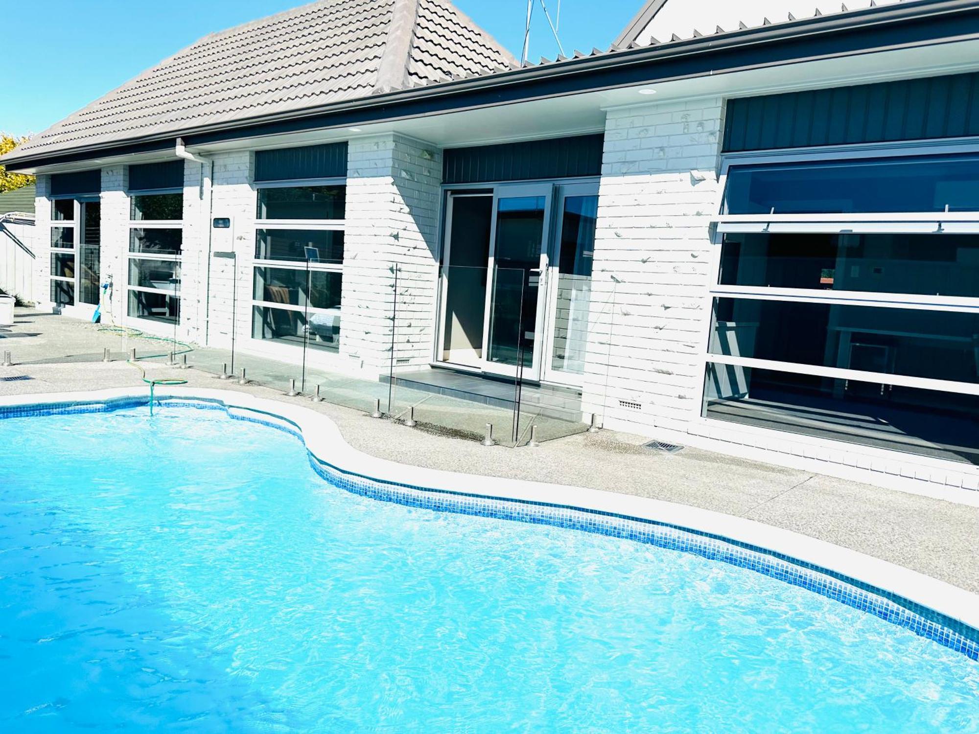 Summer Holiday 4 Bedrooms House In Hamilton With Pool And Spa Exterior foto